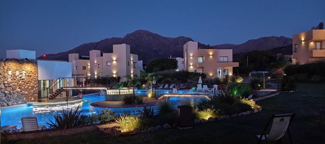 Apart Hotel Los Alazanes Capilla del Monte Eksteriør billede